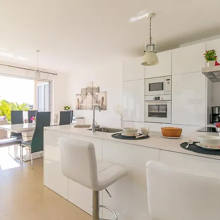 Casa Migui Design By Alzira Vila