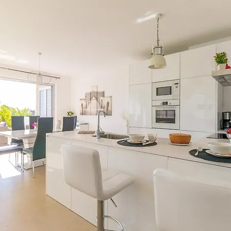 Casa Migui Design By Alzira Albufeira