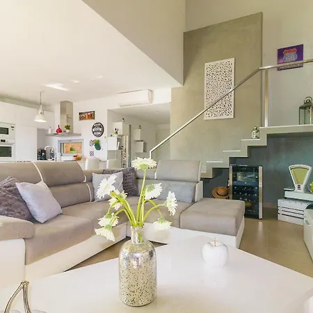 Casa Migui Design By Alzira Αλμπουφέιρα