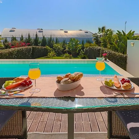 Casa Migui Design By Alzira Βίλα *